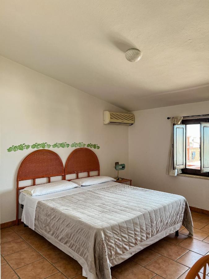 Albergo Ristorante Locanda Rosella Giba Zewnętrze zdjęcie