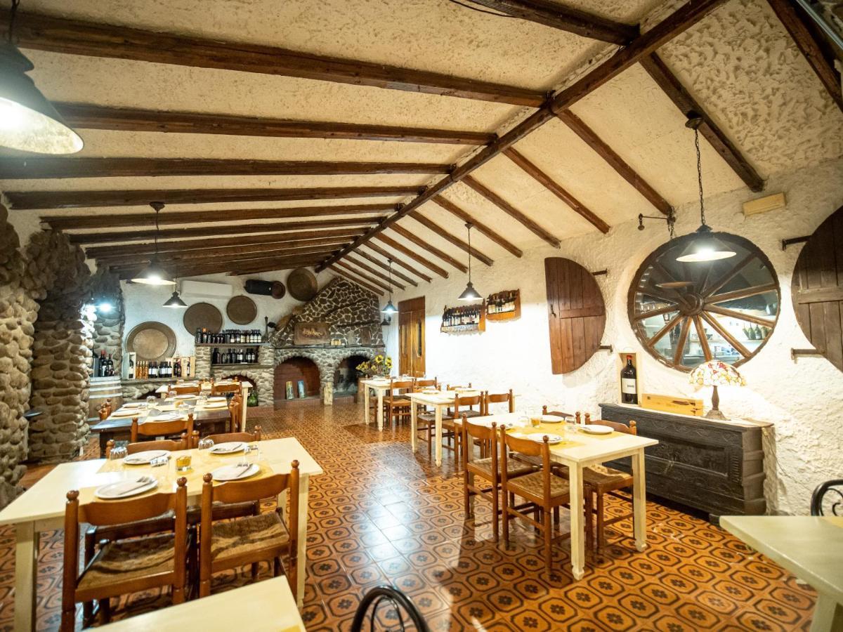 Albergo Ristorante Locanda Rosella Giba Zewnętrze zdjęcie