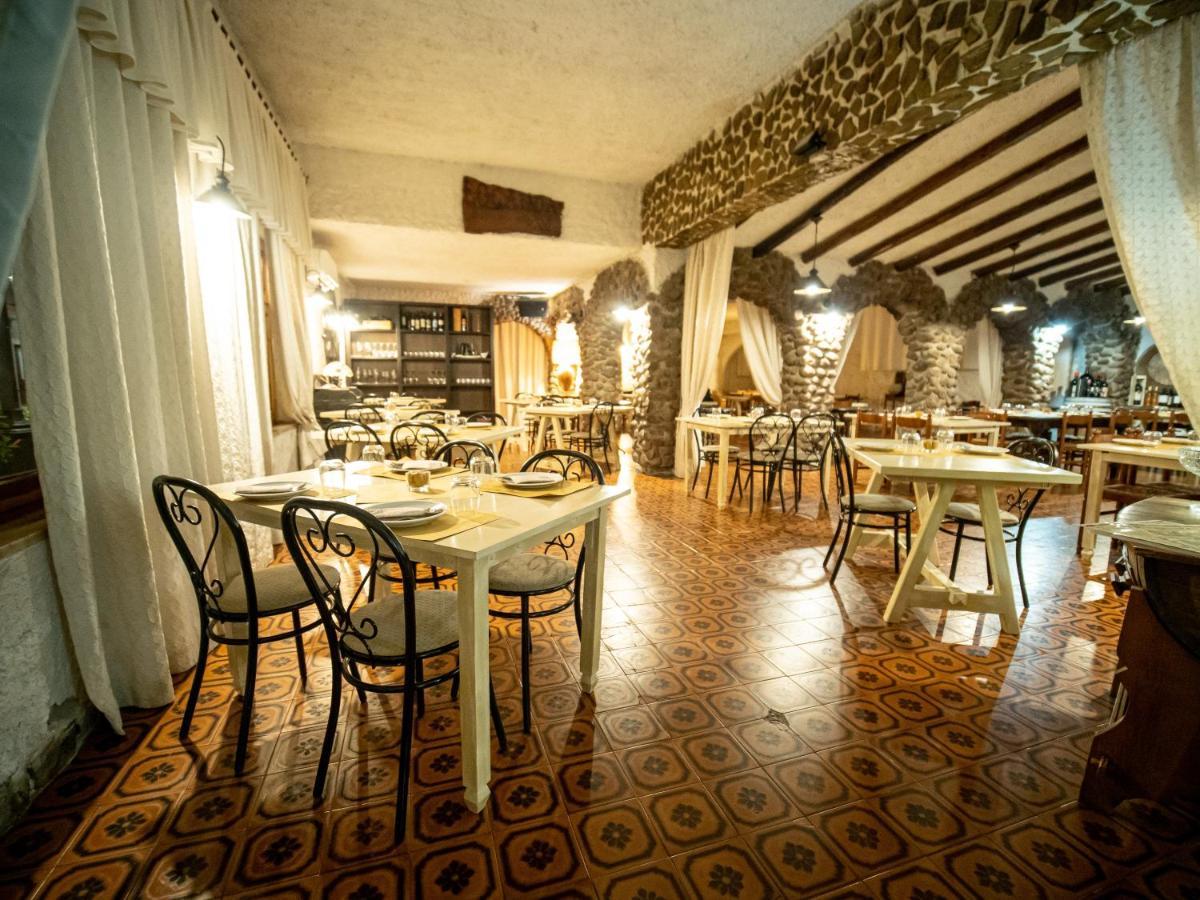 Albergo Ristorante Locanda Rosella Giba Zewnętrze zdjęcie